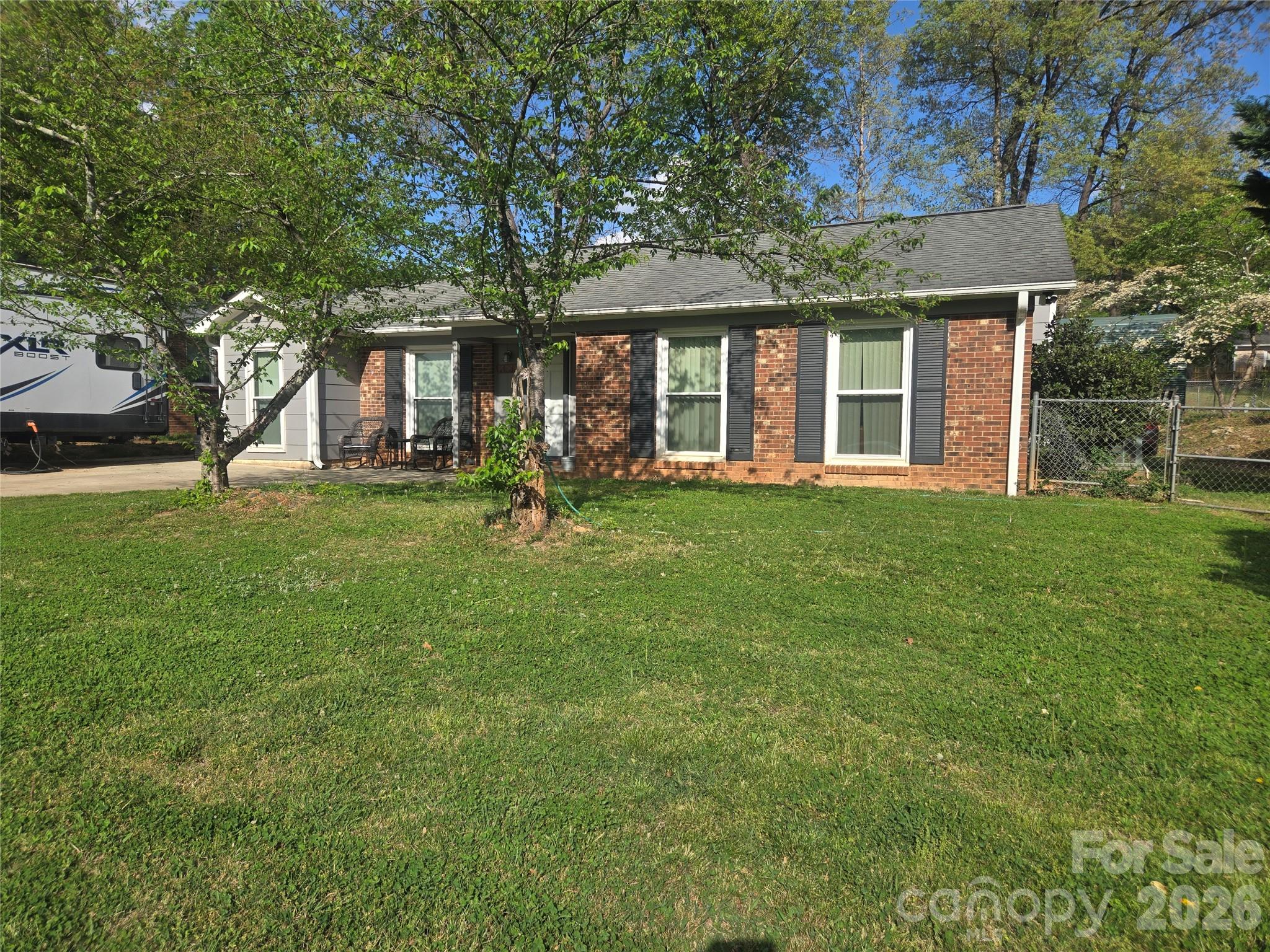 10011 Arbordale Avenue Charlotte NC 28215