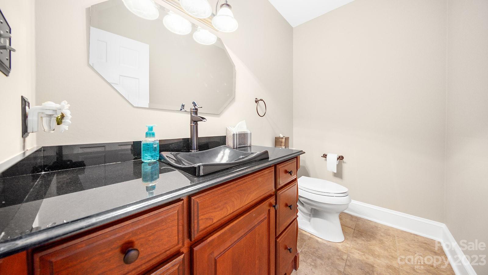 9807 Glastonbury Court Charlotte NC 28270