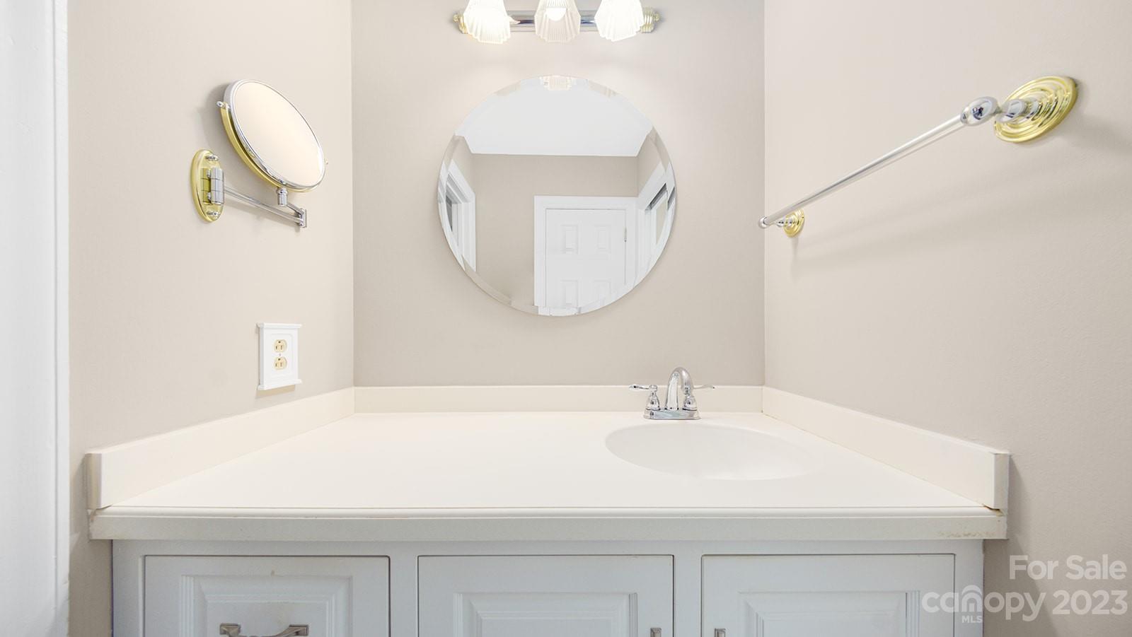 9807 Glastonbury Court Charlotte NC 28270