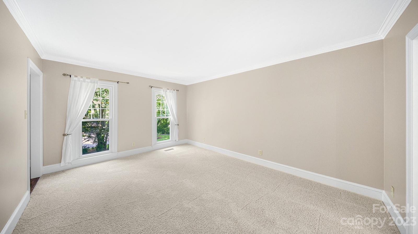9807 Glastonbury Court Charlotte NC 28270