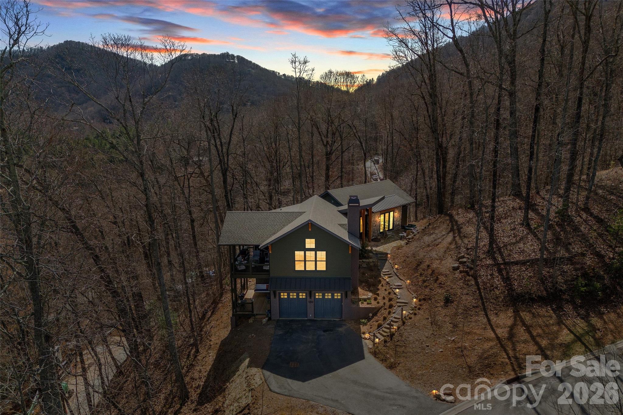 159 Settings Boulevard Black Mountain NC 28711