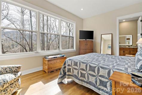 159 Settings Boulevard Black Mountain NC 28711