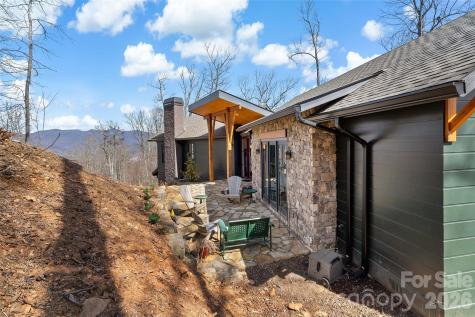 159 Settings Boulevard Black Mountain NC 28711