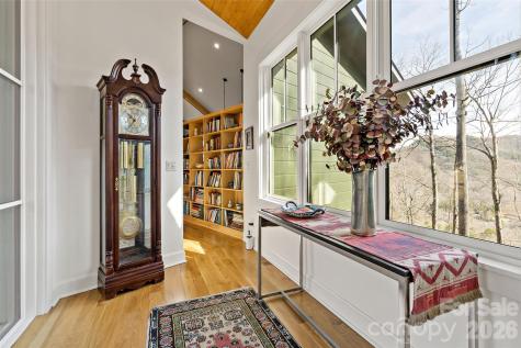 159 Settings Boulevard Black Mountain NC 28711