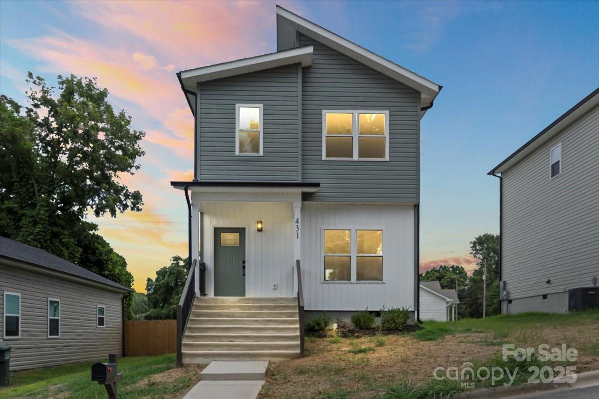 431 W Norment Avenue Gastonia NC 28052