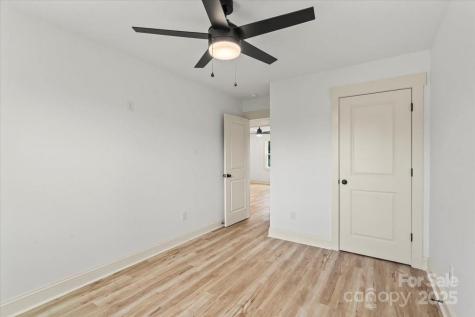 431 W Norment Avenue Gastonia NC 28052