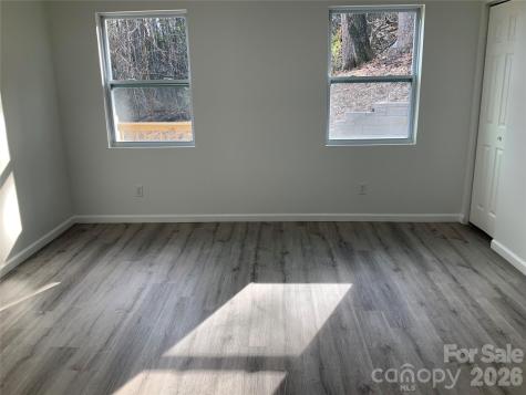 841 B Charlotte Highway Fairview NC 28730