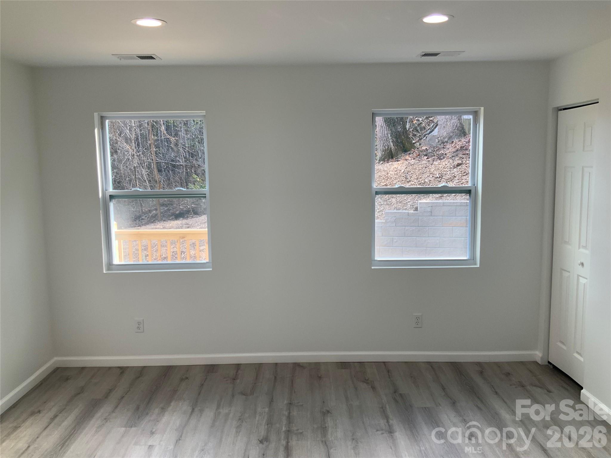 841 B Charlotte Highway Fairview NC 28730
