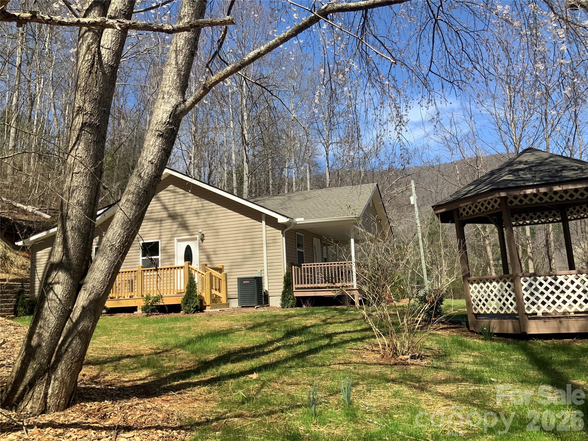 841 B Charlotte Highway Fairview NC 28730