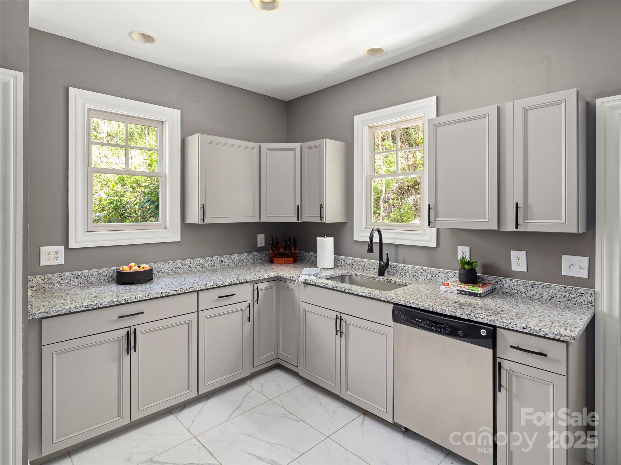 403 Baird Cove Road Asheville NC 28804