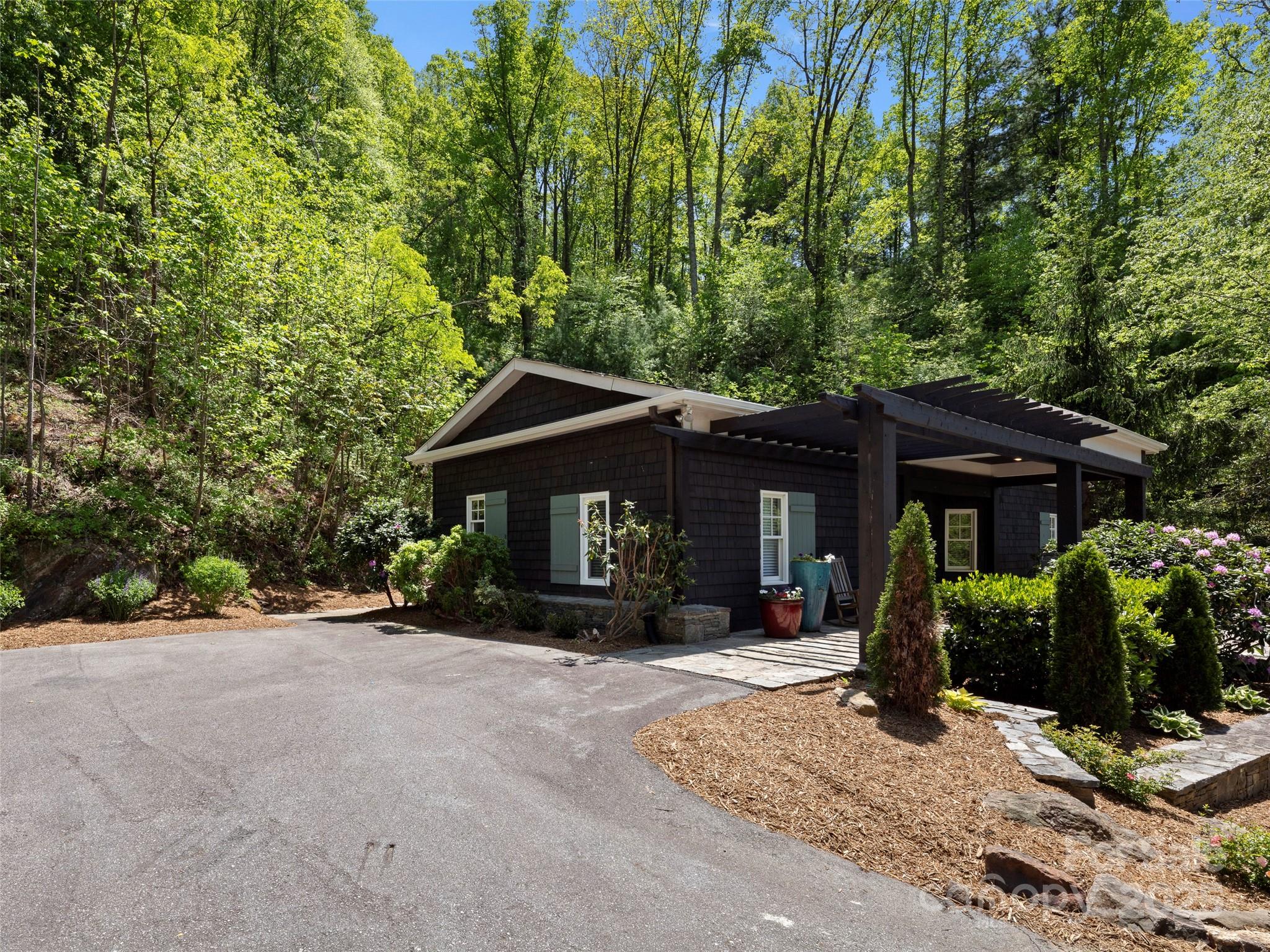 403 Baird Cove Road Asheville NC 28804