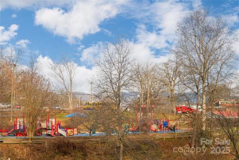 40 Jonestown Road Asheville NC 28804