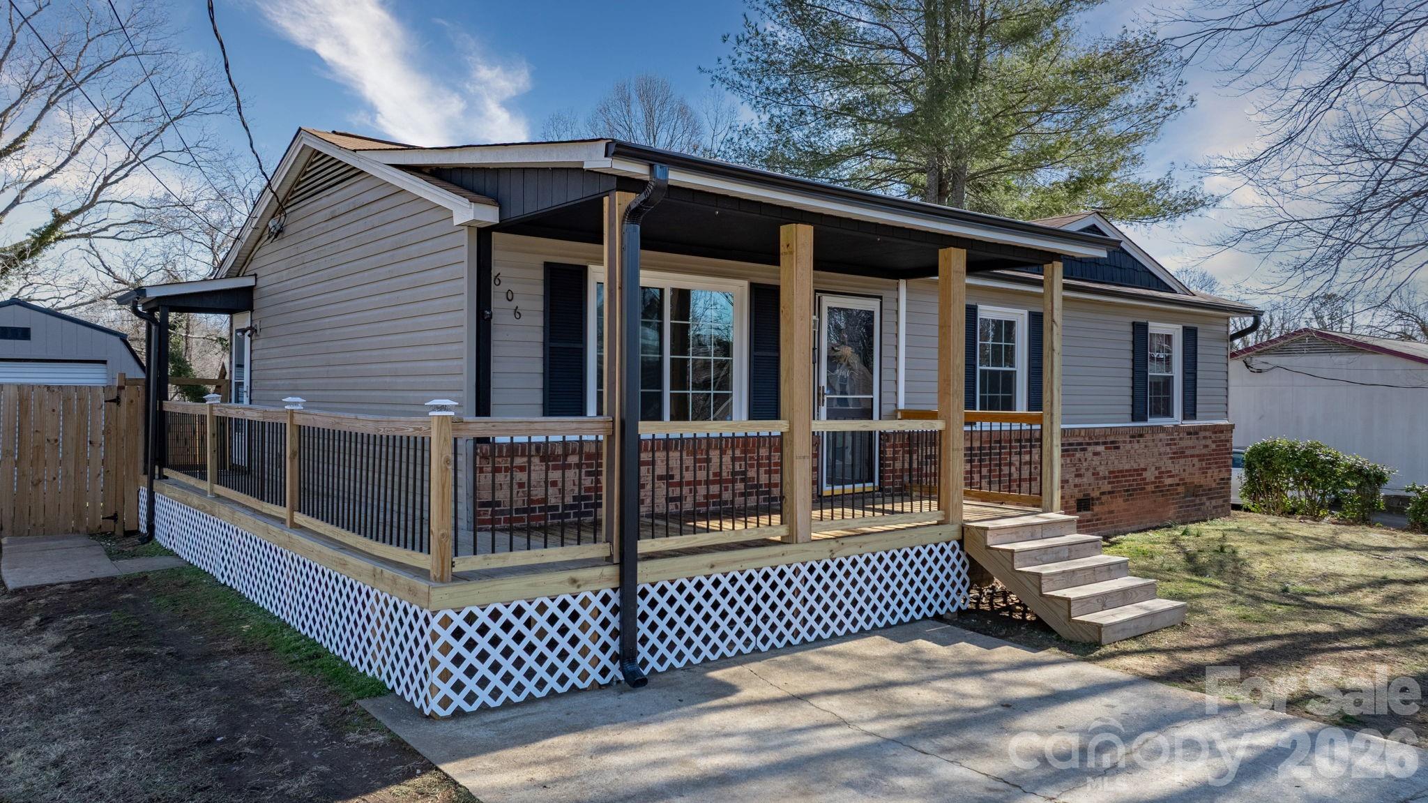 606 Prospect Street NW Lenoir NC 28645
