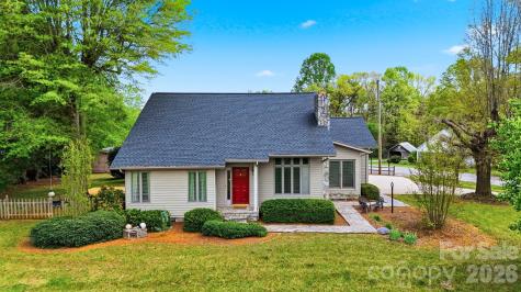 192 Reese Loop Taylorsville NC 28681