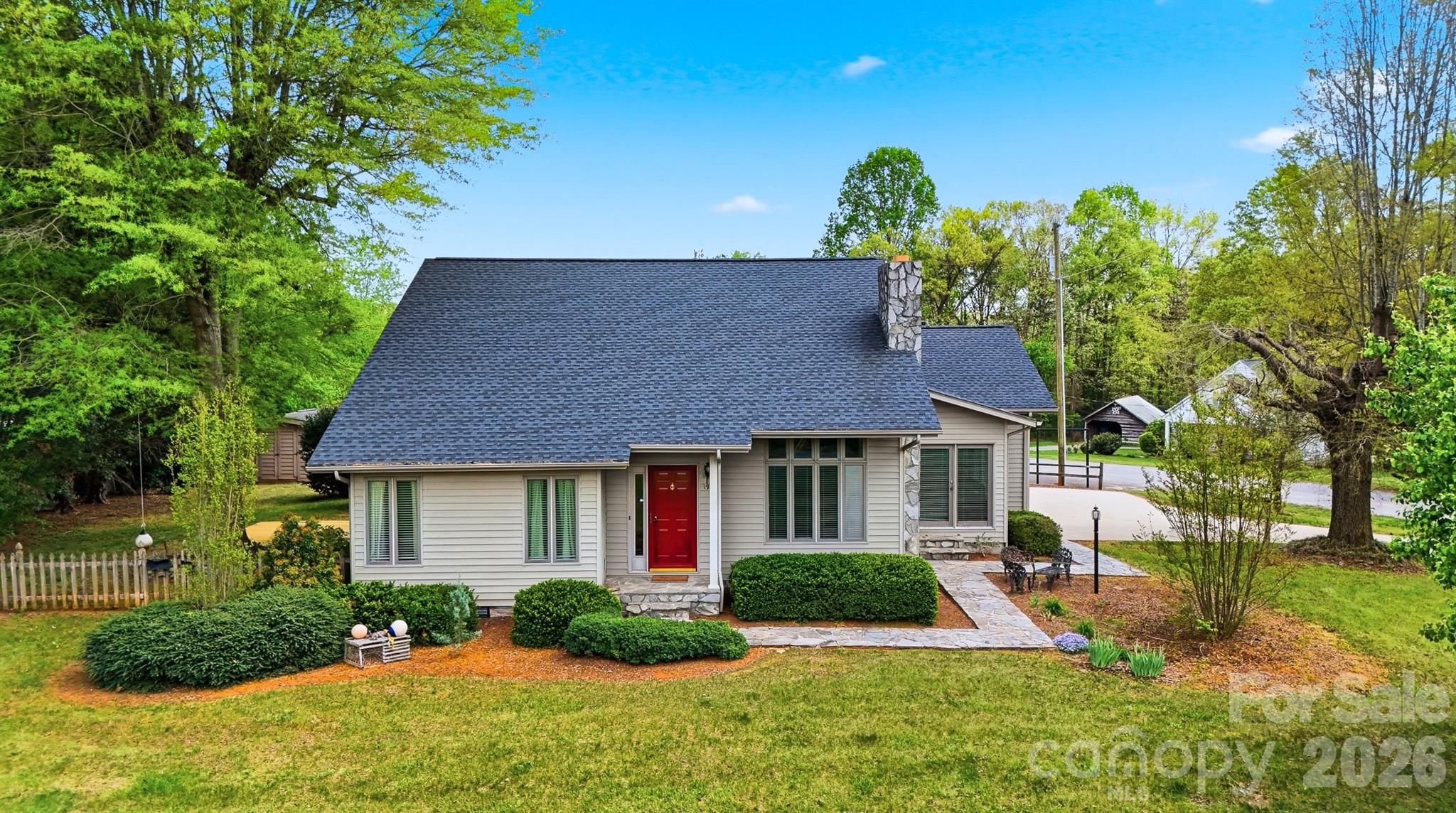 192 Reese Loop Taylorsville NC 28681