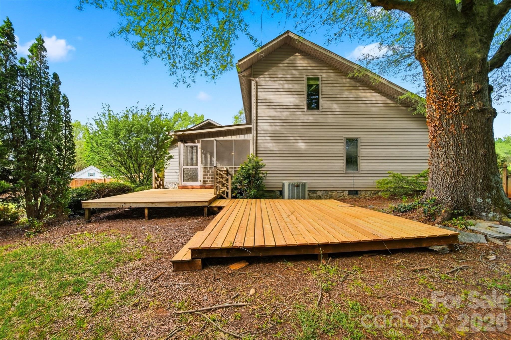 192 Reese Loop Taylorsville NC 28681