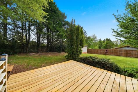 192 Reese Loop Taylorsville NC 28681