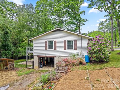 98 Pensacola Avenue Arden NC 28704