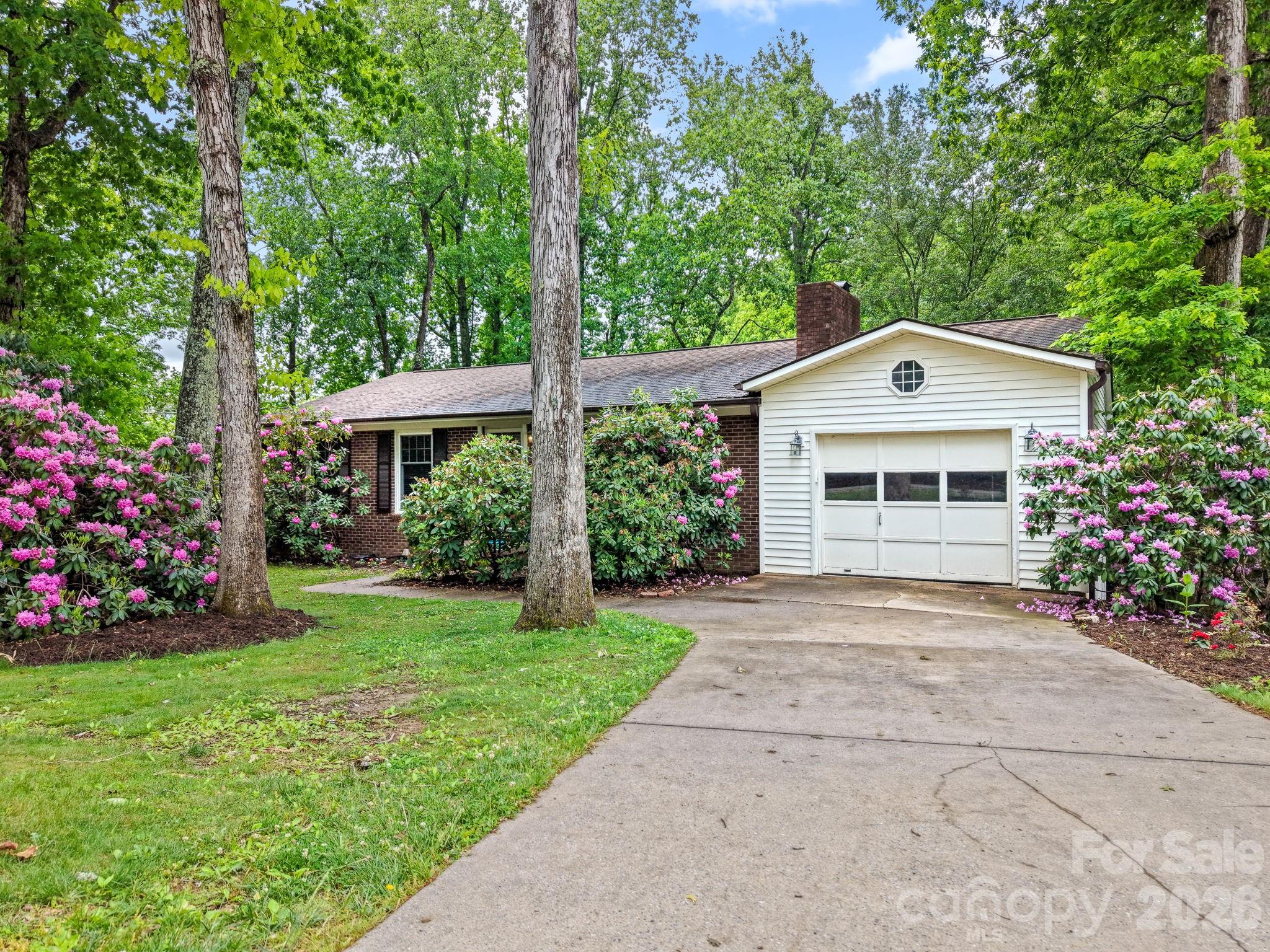 98 Pensacola Avenue Arden NC 28704