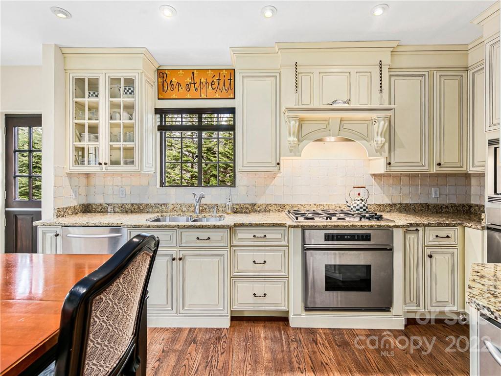 26 White Oak Road Asheville NC 28803