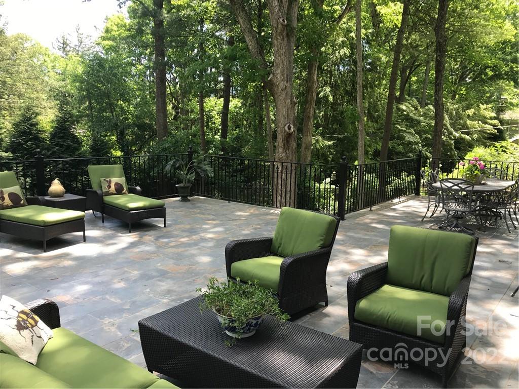 26 White Oak Road Asheville NC 28803