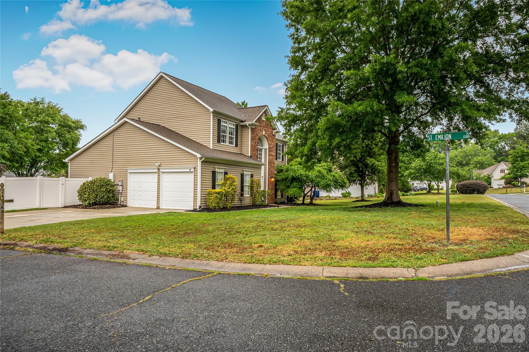 14738 Pomerol Lane Pineville NC 28134