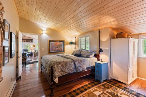 56 Faraway Drive Cullowhee NC 28723