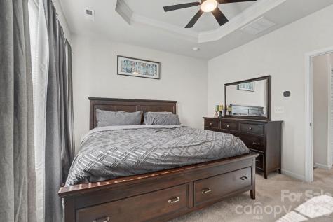 2105 Autumn Olive Lane Matthews NC 28104