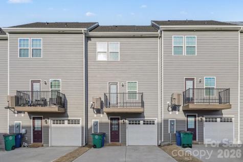 2105 Autumn Olive Lane Matthews NC 28104