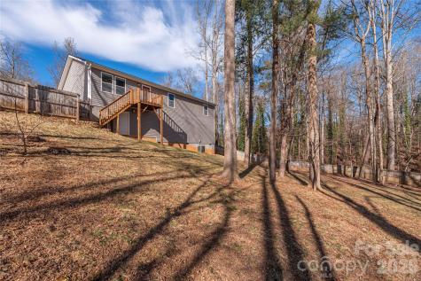 113 Tail Feather Lane Candler NC 28715