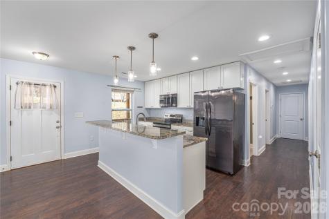 113 Tail Feather Lane Candler NC 28715