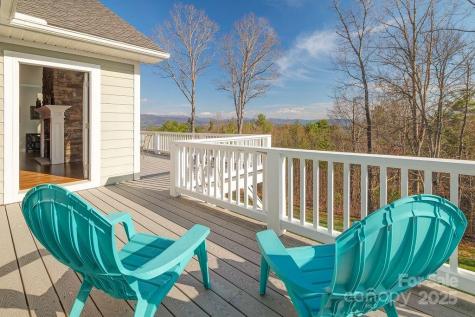 61 Buckle Ridge Weaverville NC 28787
