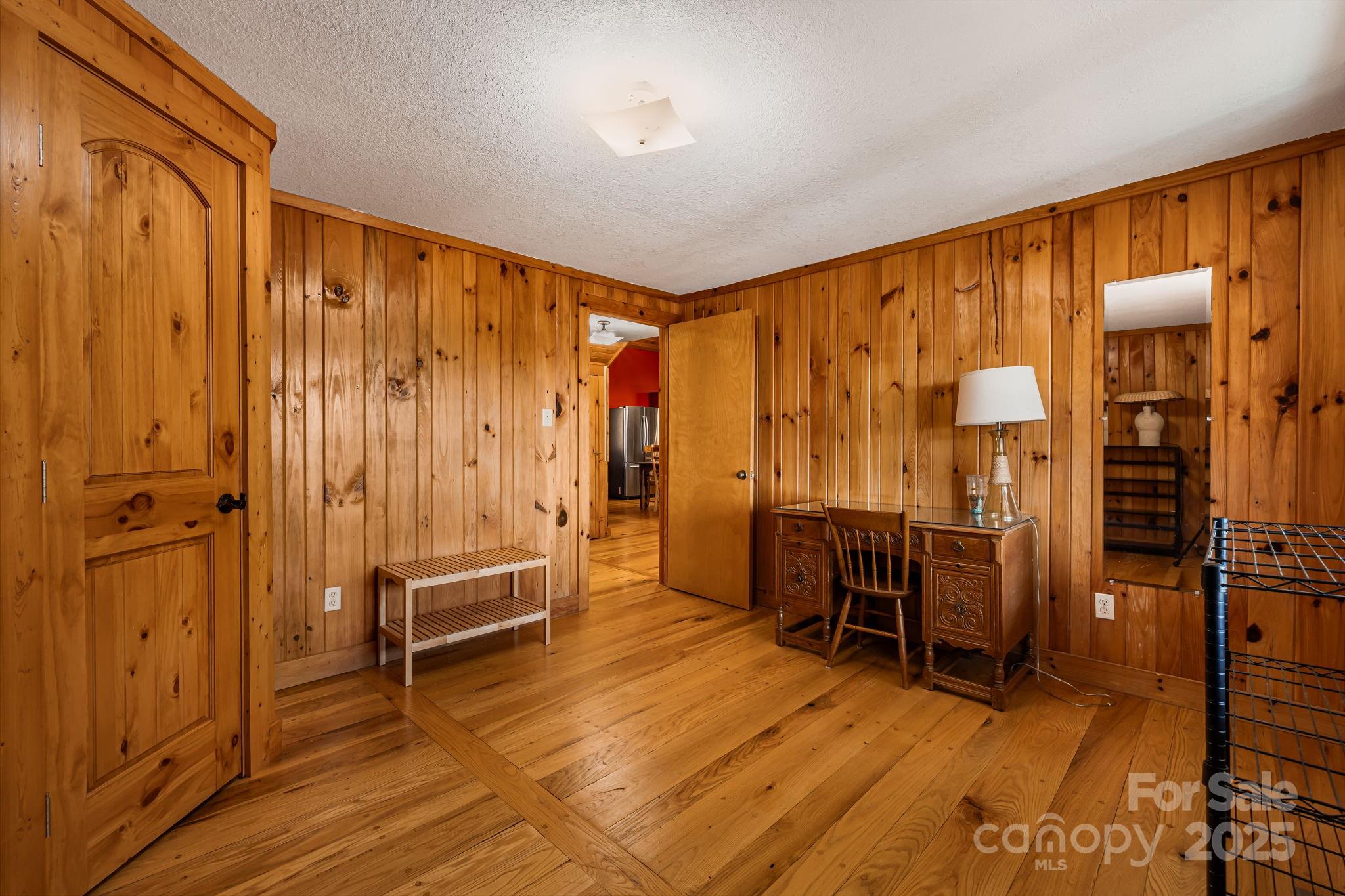 550 Cale Way Clyde NC 28721