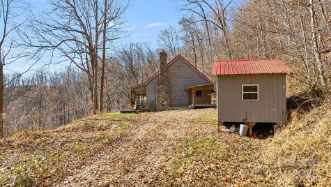 550 Cale Way Clyde NC 28721