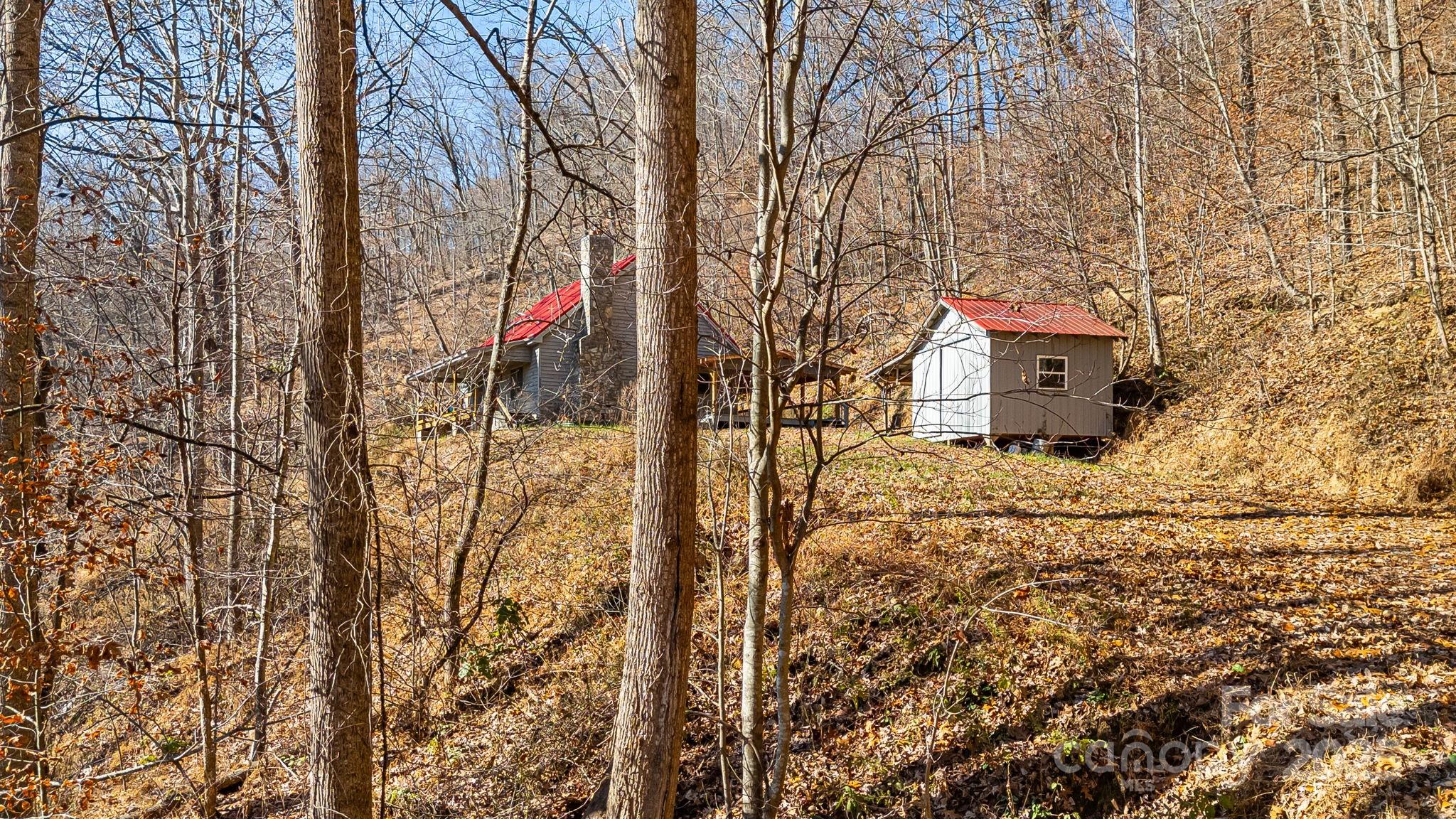 550 Cale Way Clyde NC 28721