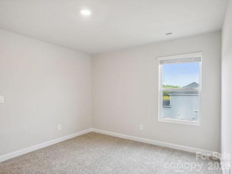 2067 Sunflower Circle Newton NC 28658