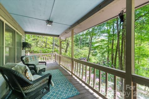 61 Greer Way Mars Hill NC 28754