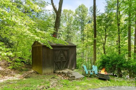 61 Greer Way Mars Hill NC 28754