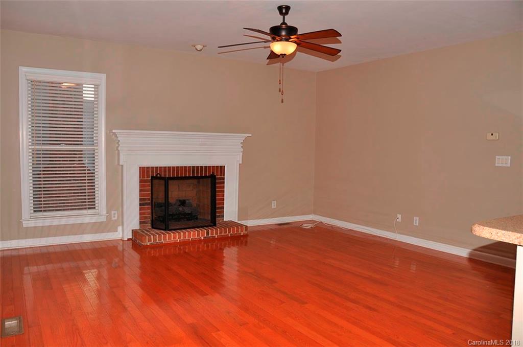 6908 Curlee Court Charlotte NC 28277