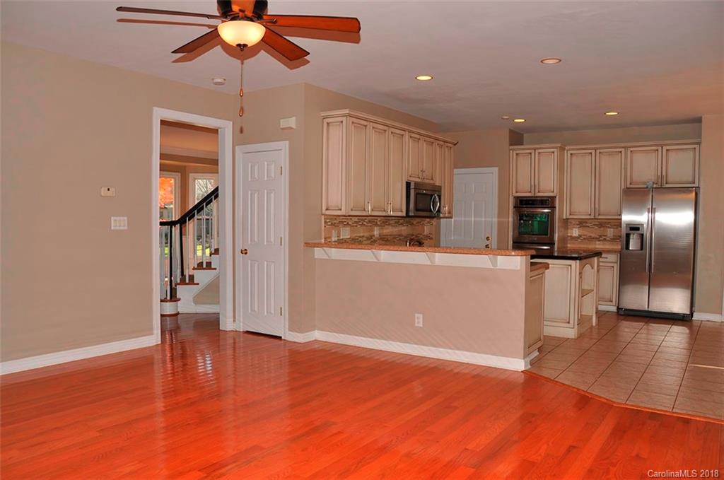 6908 Curlee Court Charlotte NC 28277