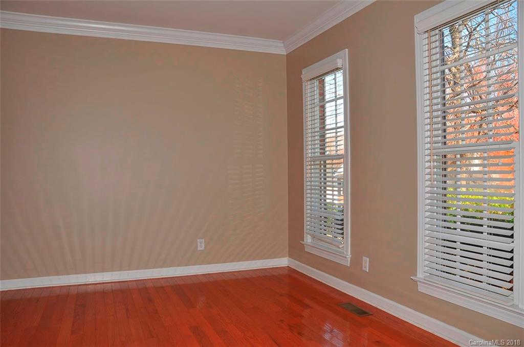 6908 Curlee Court Charlotte NC 28277