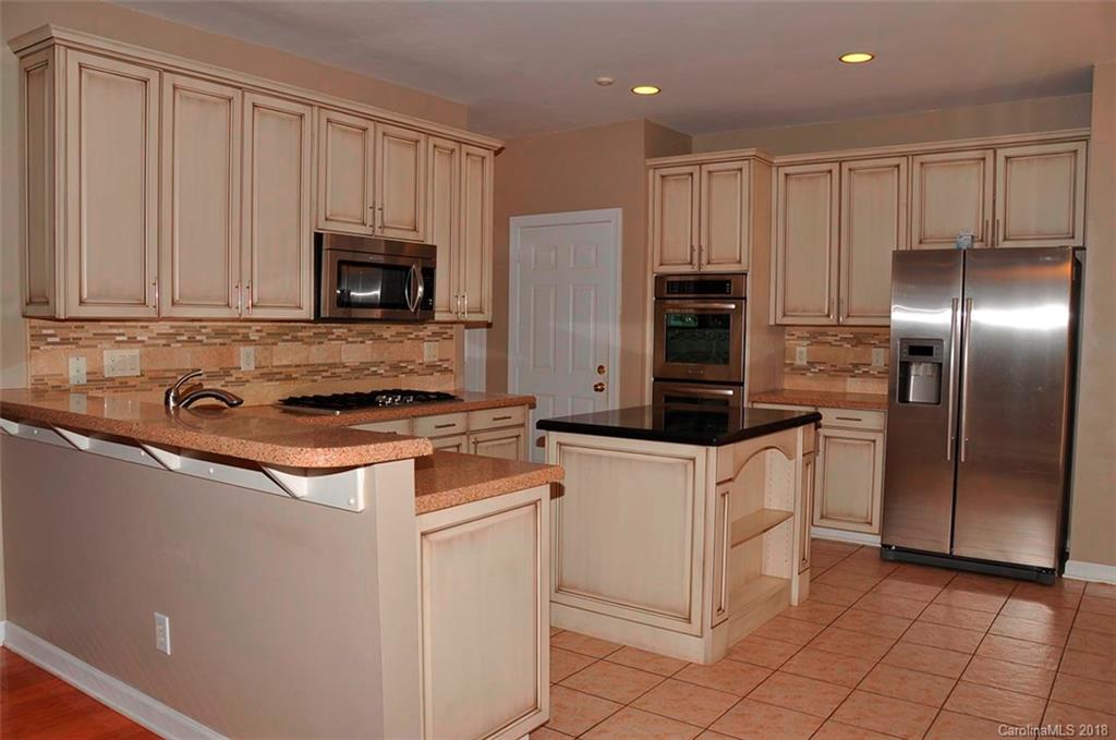 6908 Curlee Court Charlotte NC 28277