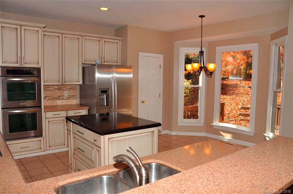 6908 Curlee Court Charlotte NC 28277