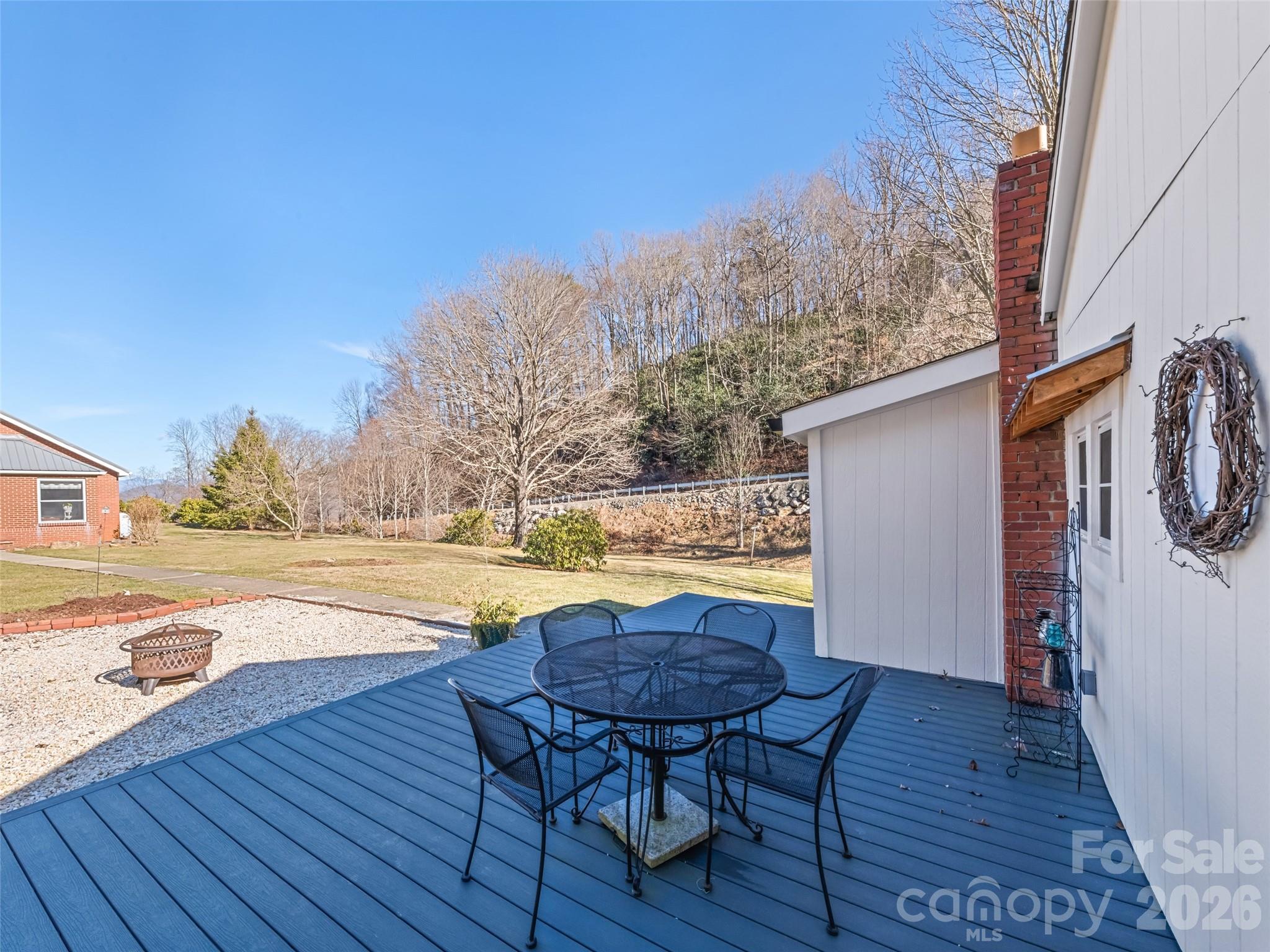 9 Whitted Road Canton NC 28716