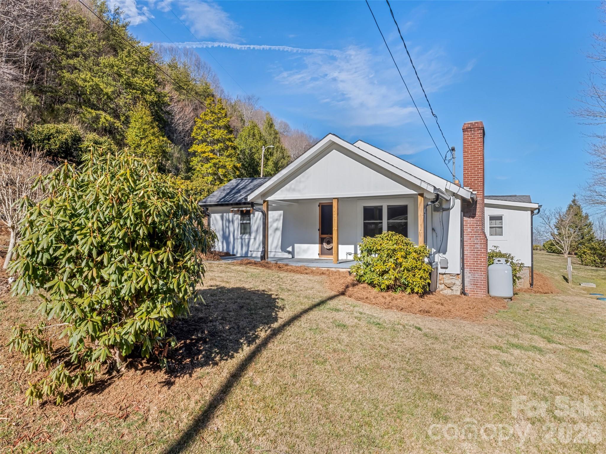 9 Whitted Road Canton NC 28716