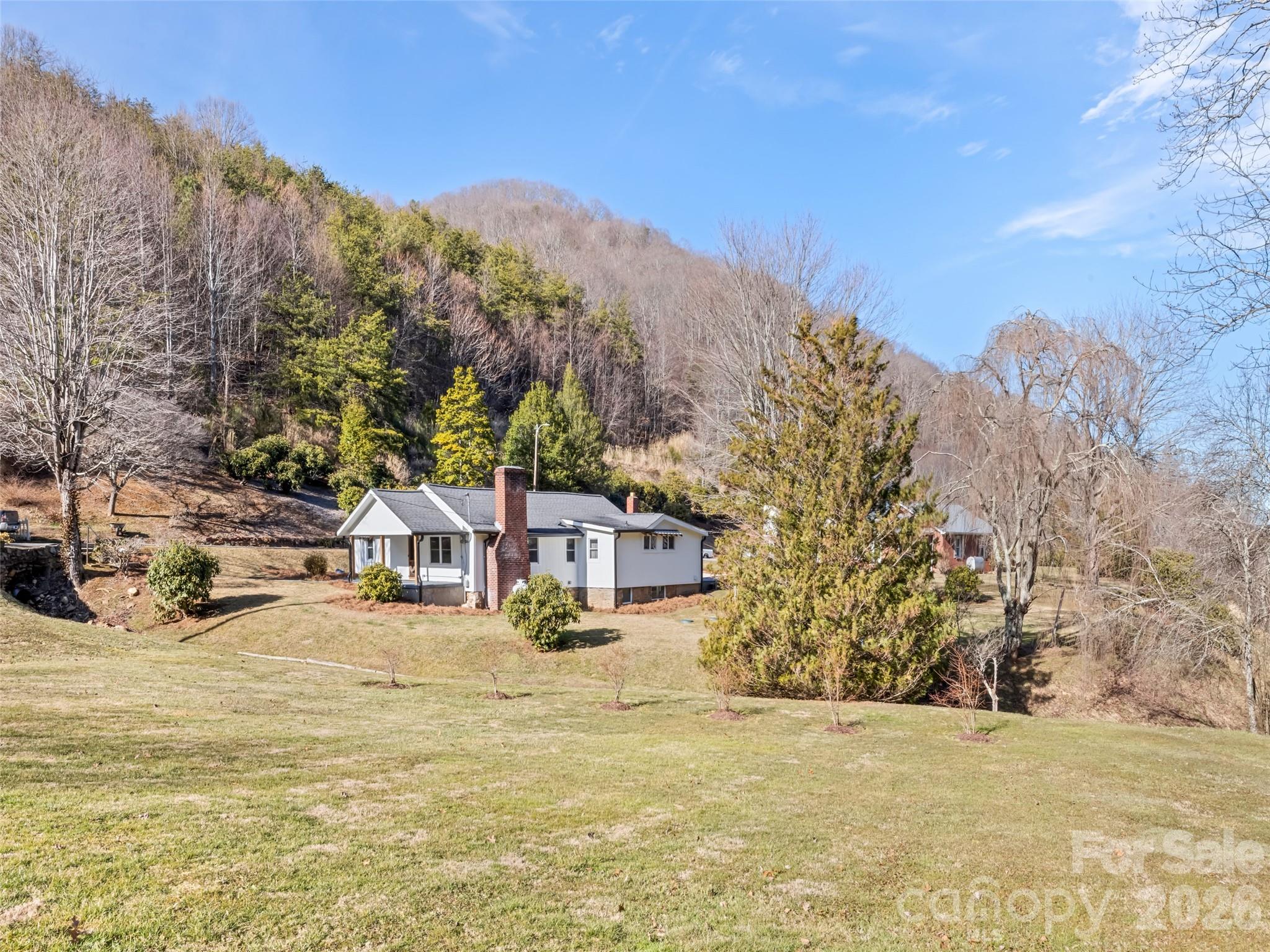 9 Whitted Road Canton NC 28716
