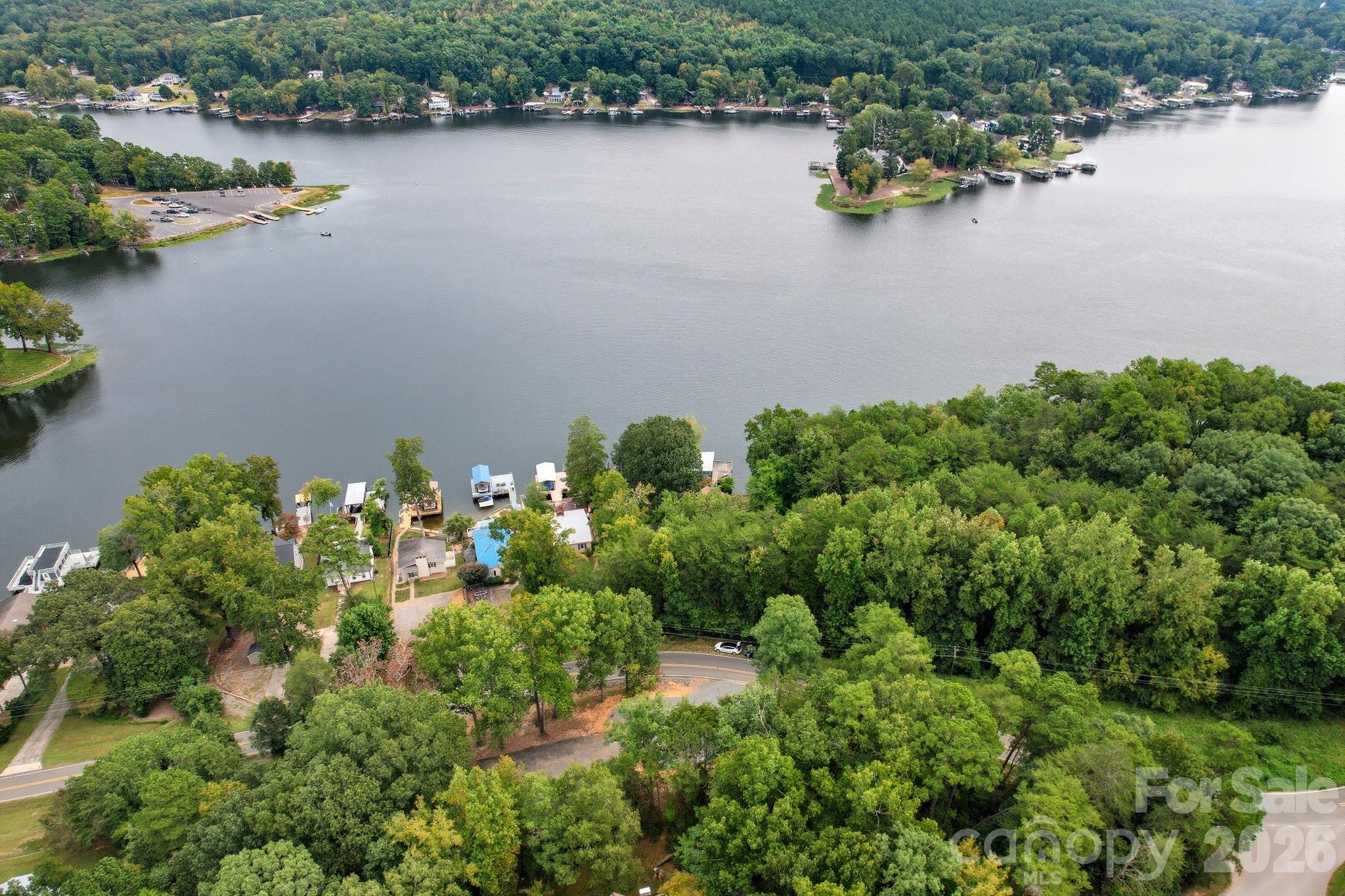 1135 Pinehaven Drive New London NC 28127
