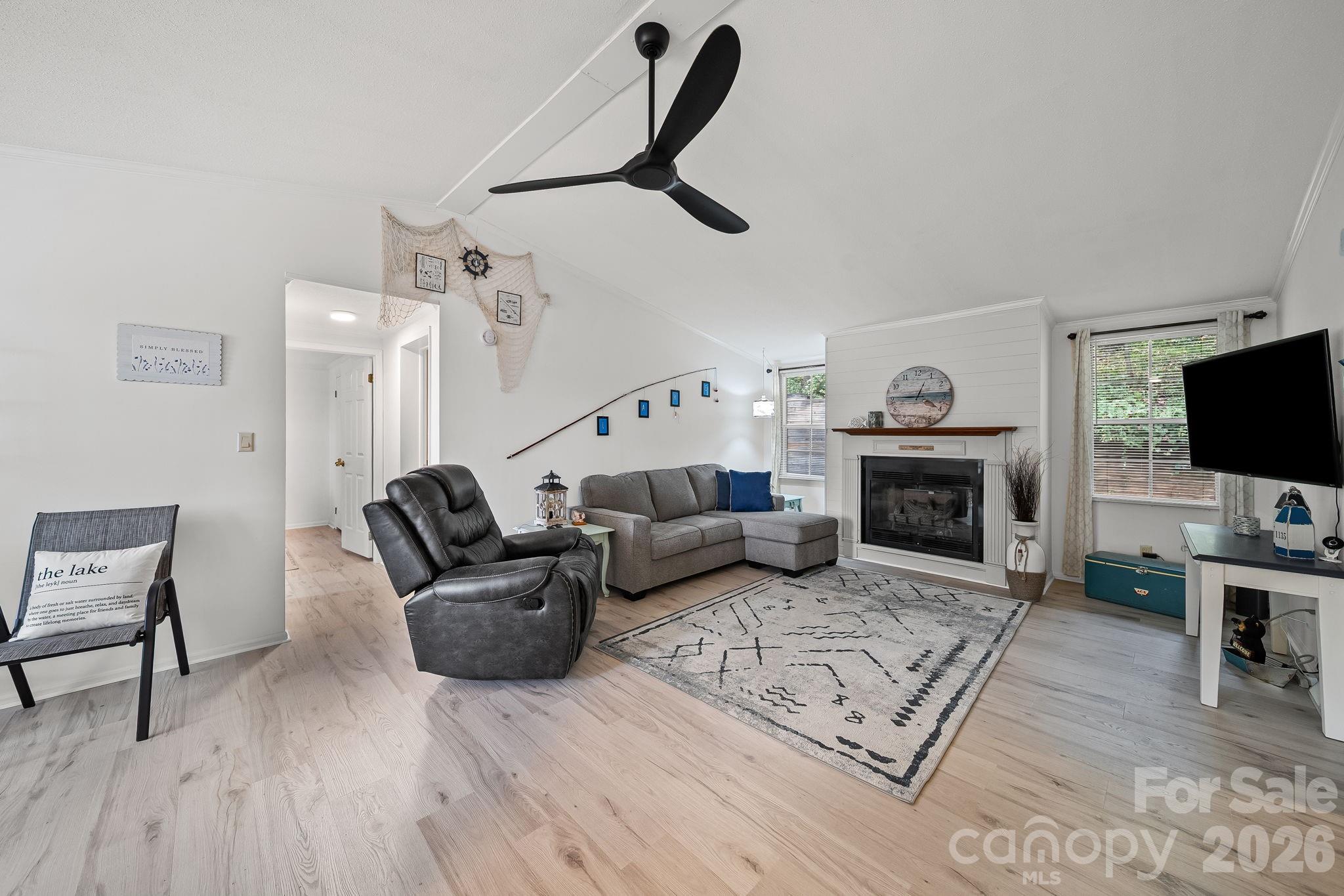 1135 Pinehaven Drive New London NC 28127