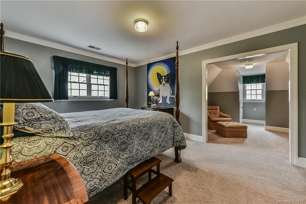 4017 Seminole Court Charlotte NC 28210