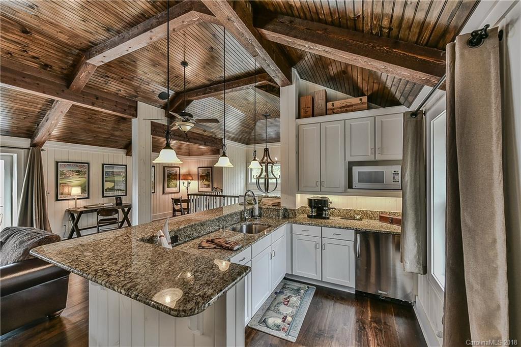 4017 Seminole Court Charlotte NC 28210